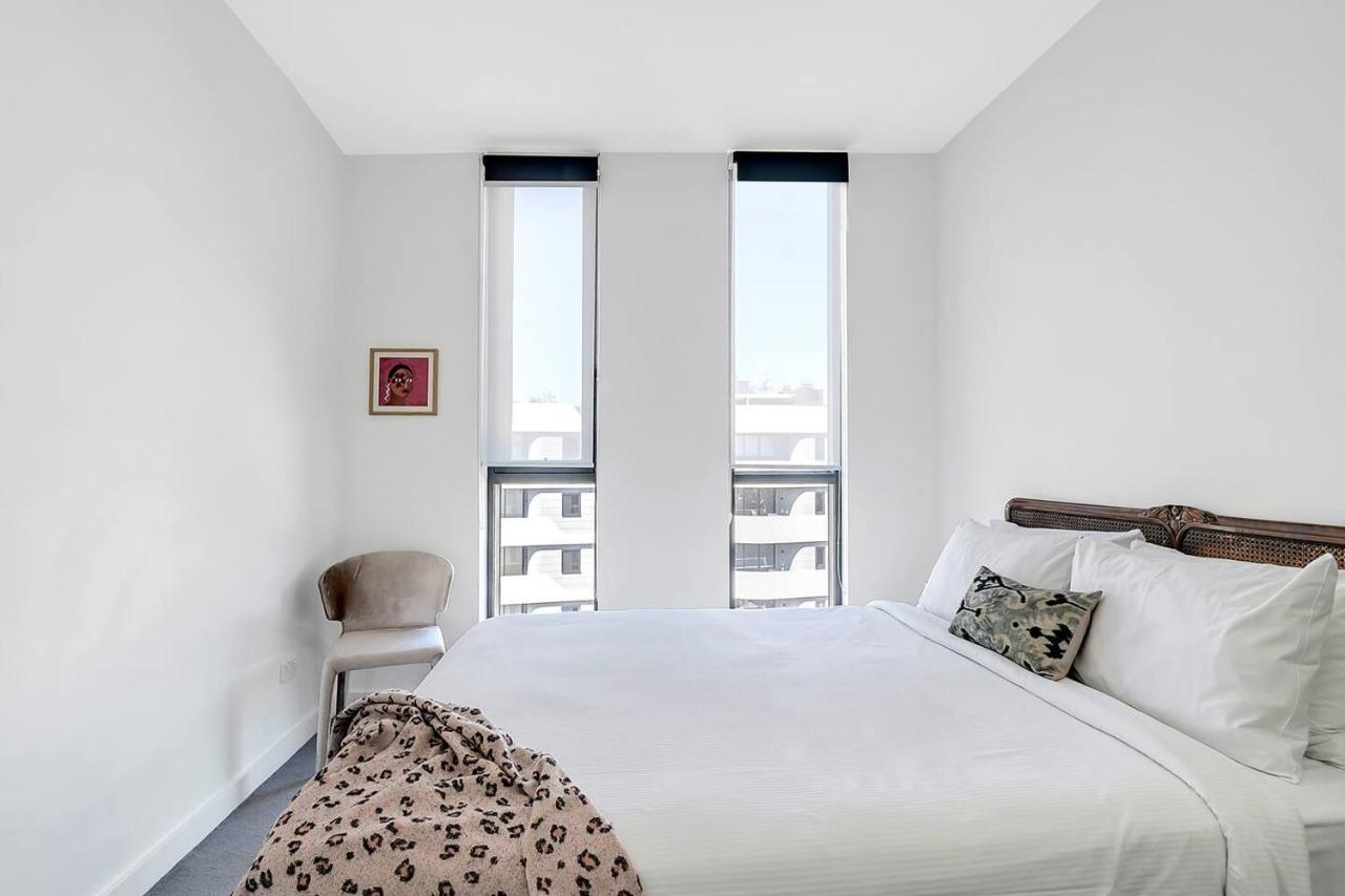 Bright Rockdale Escape Near Bayside Beaches Apartment *