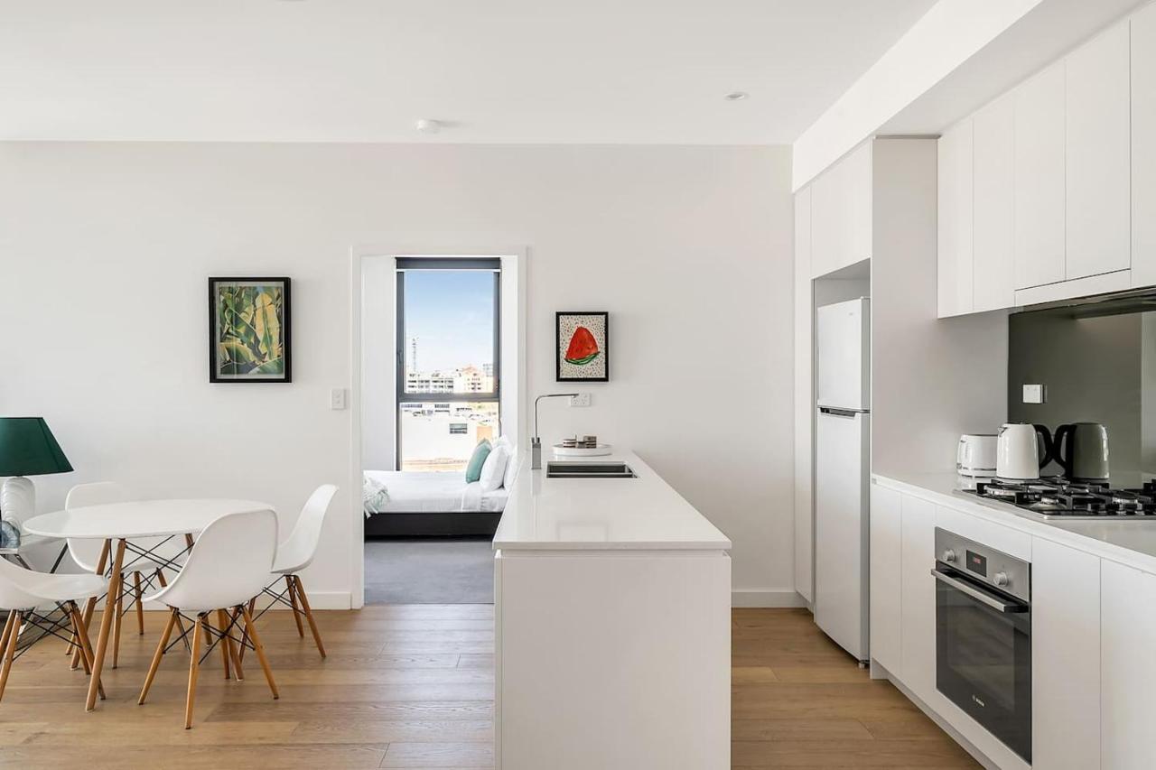 Bright Rockdale Escape Near Bayside Beaches