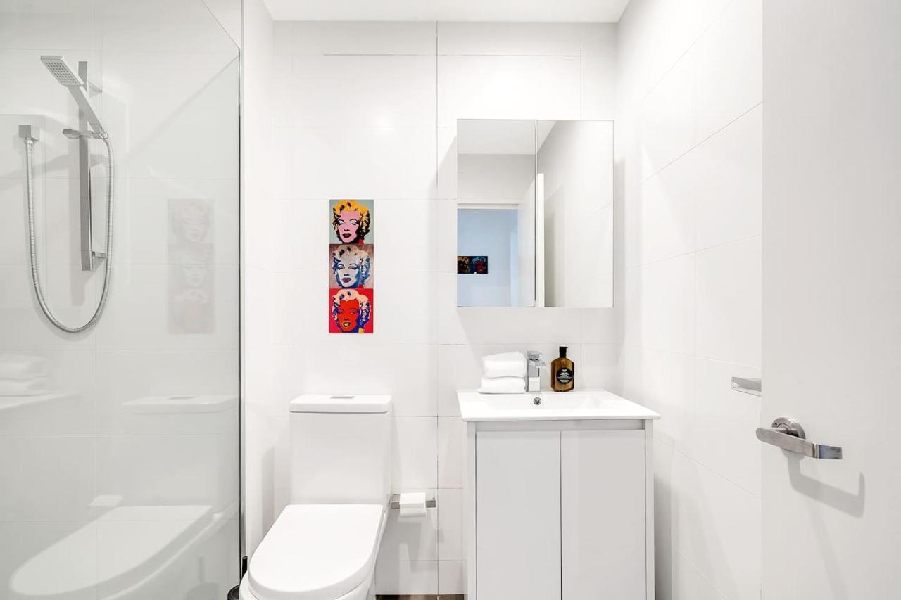 Apartment Bright Rockdale Escape Near Bayside Beaches