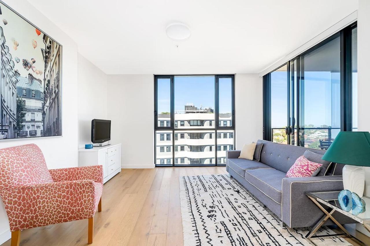 Bright Rockdale Escape Near Bayside Beaches * Sydney