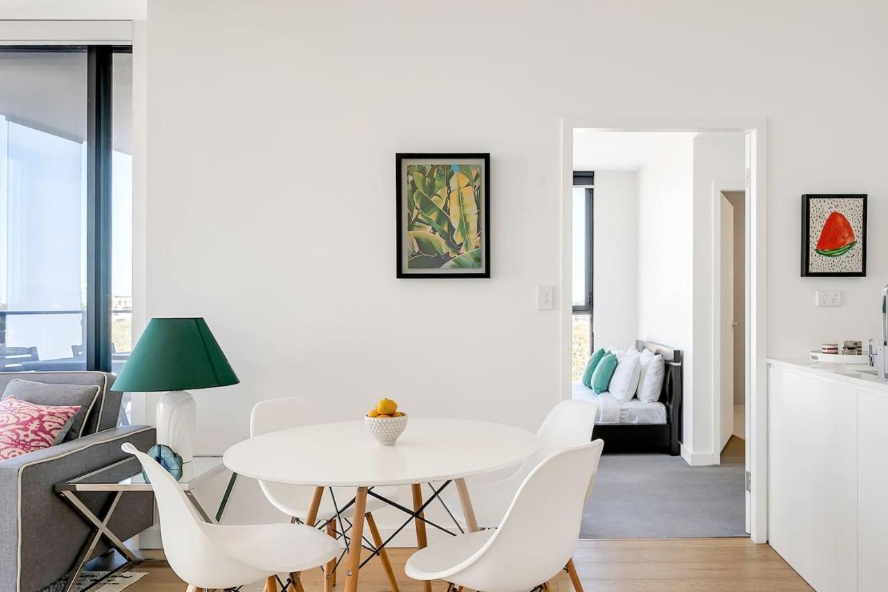 Bright Rockdale Escape Near Bayside Beaches Apartment